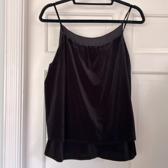 Tiered Velour Swing Top NEW! Black Size Large Velour Camisole Spaghetti Straps - Picture 7 of 12